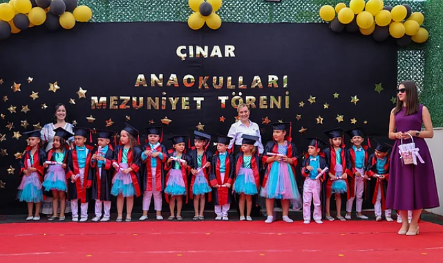 Buca Çınar Anaokulları’nda mezuniyet sevinci