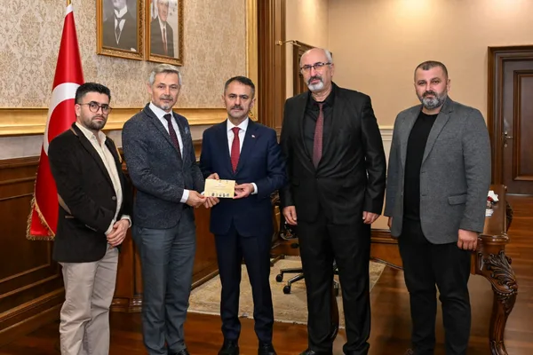 Kocaeli Manav Kültürü Dernekler Federasyonu’ndan Vali Aktaş’a ziyaret