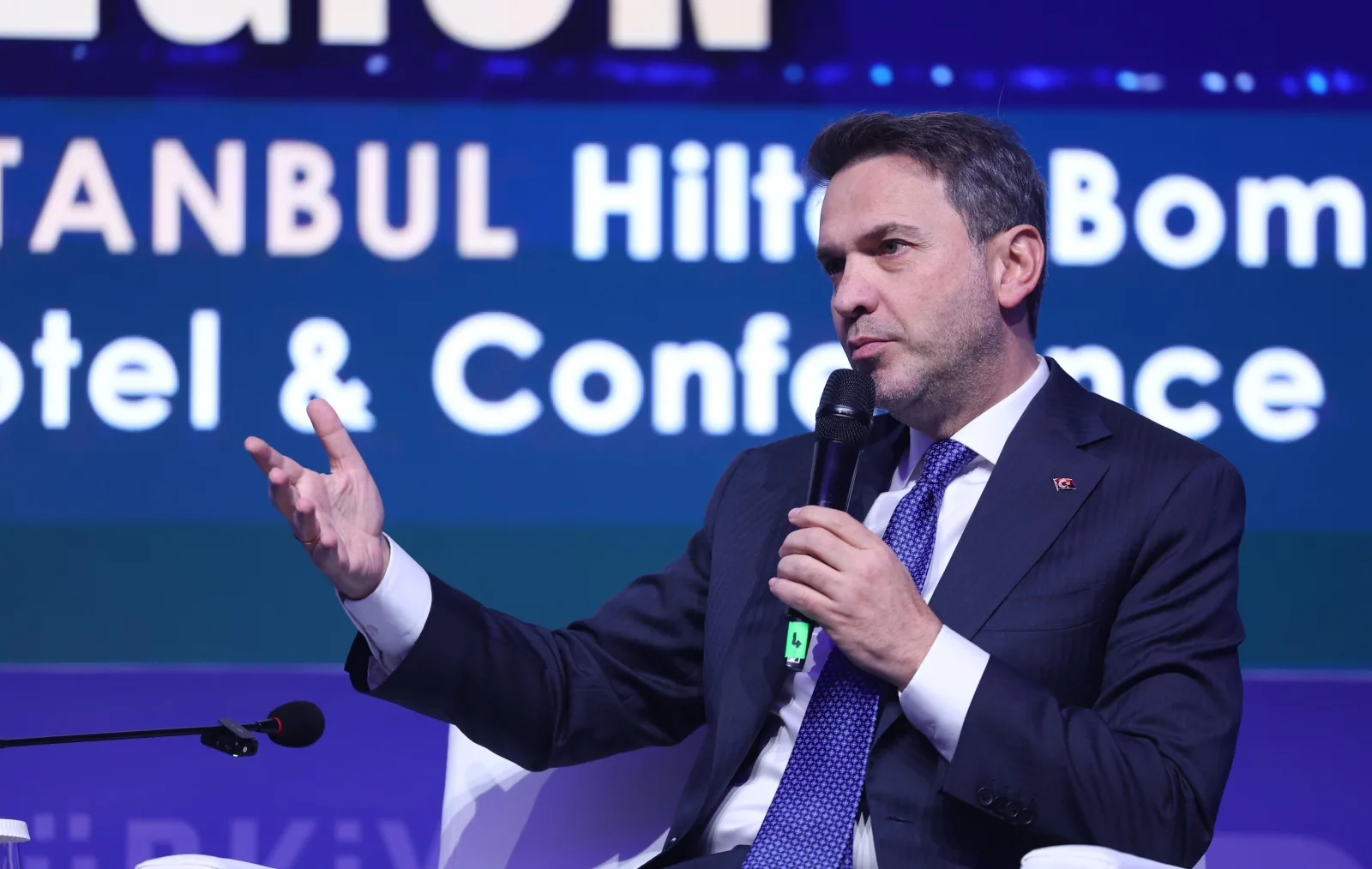 Bayraktar: Türkiye, büyük petrol ve arz krizine rağmen herhangi bir sıkıntı yaşamadı