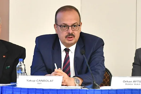 Vali Canbolat, PTT heyetini kabul etti