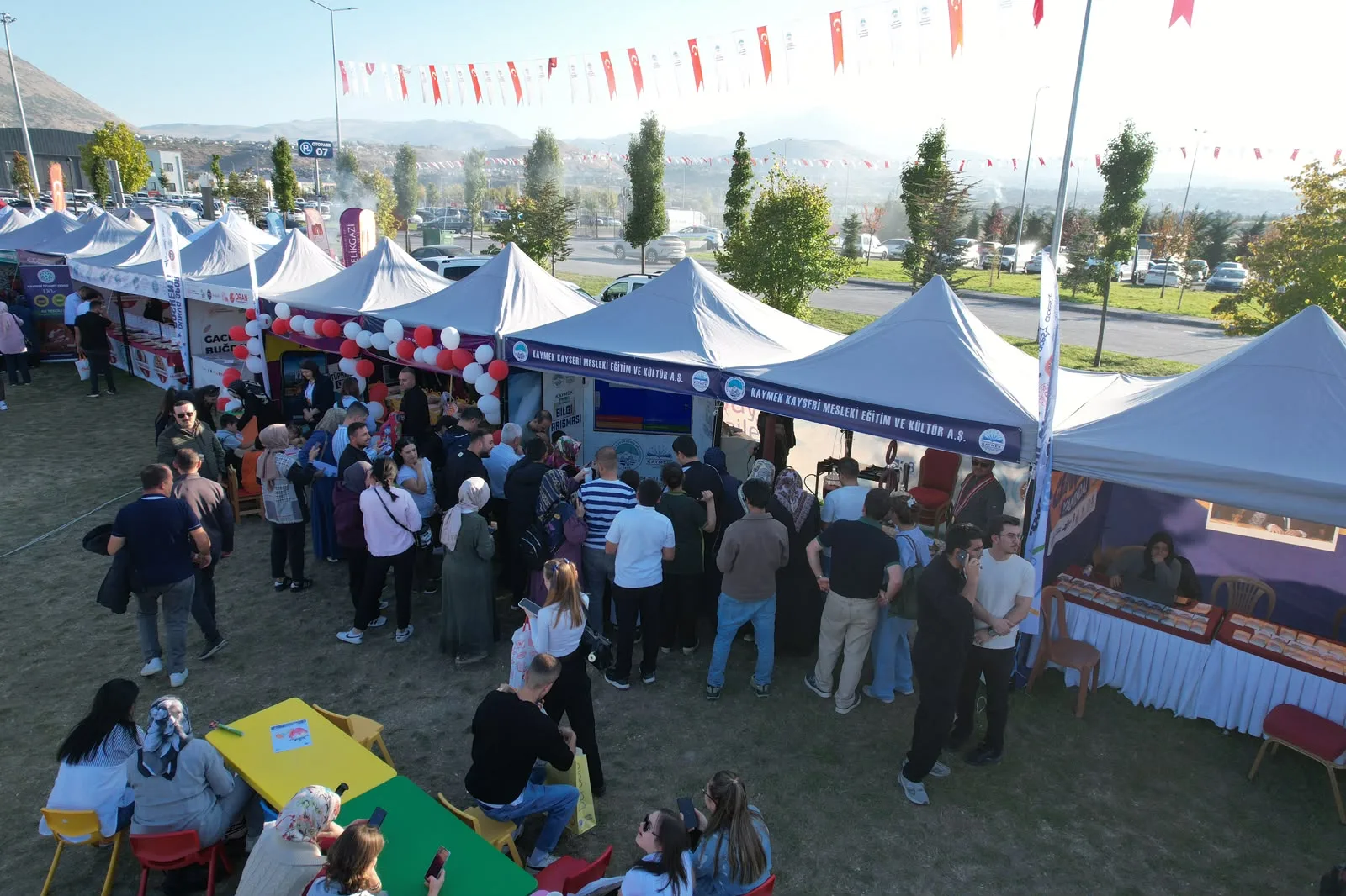 Kayseri'nin mutfak kültürü KAYMEK standında tanıtıldı