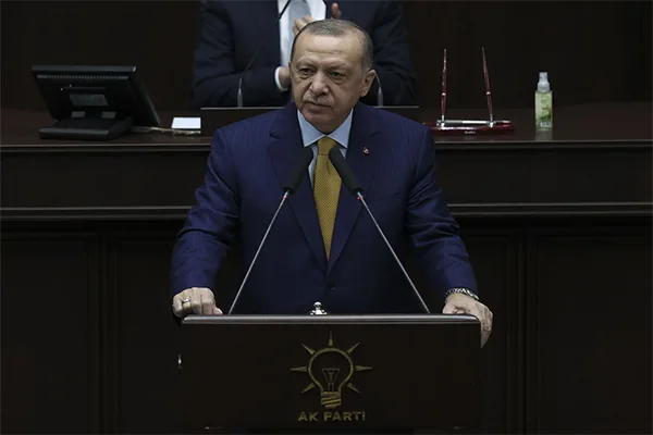 Cumhurbaşkanı Erdoğan ve Macron, Türkiye-Fransa ilişkilerini görüştü