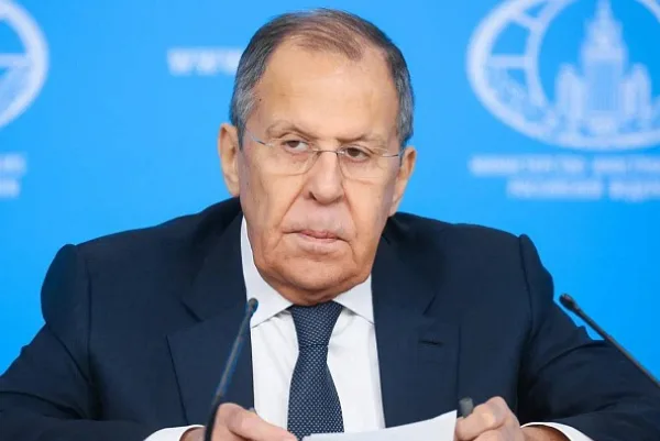 Lavrov: Cezayir ile ilişkilerin gelişmesinden memnunuz